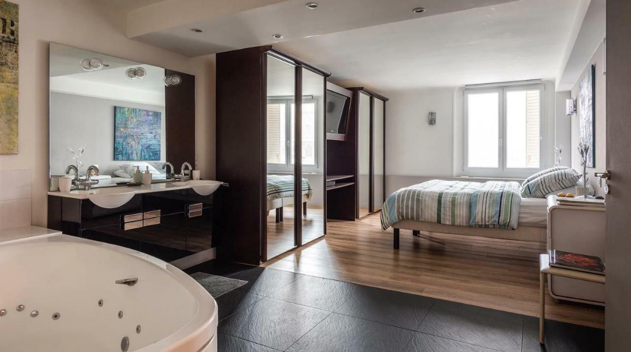 Le Notre Dame - Luxury Apartment With Seine View Parijs Buitenkant foto