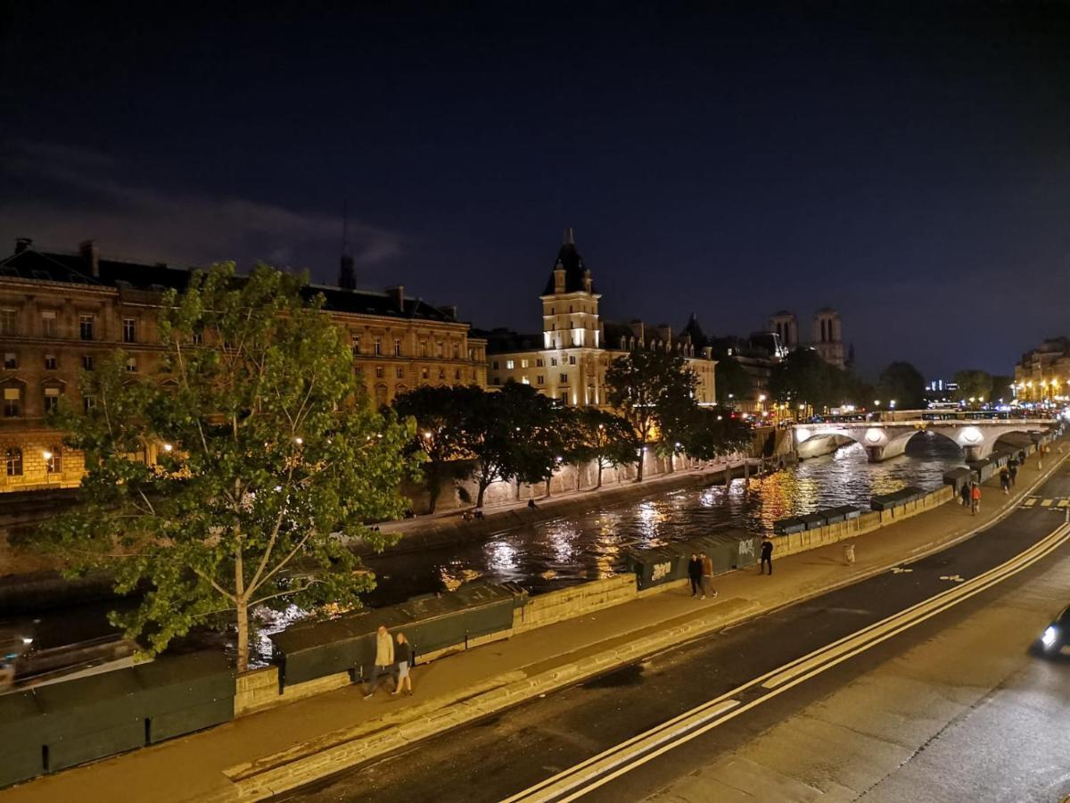 Le Notre Dame - Luxury Apartment With Seine View Parijs Buitenkant foto
